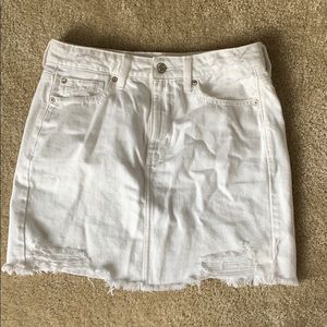 white denim skirt
